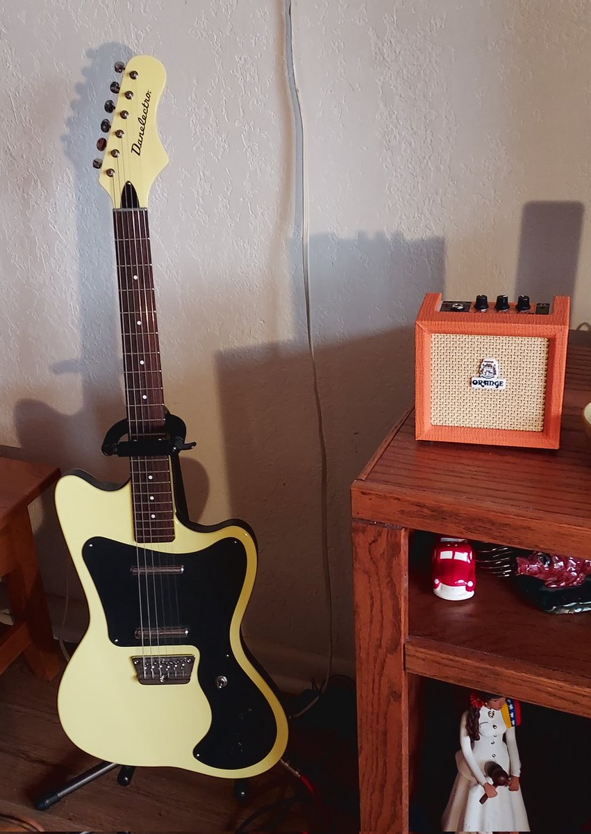 @DanelectroUSA Hey @DanelectroUSA! Still a beginner (63+ years old), but my set-up: Major Kong (my 67 Dano) and my Orange Mini. Guitar's name comes from the Slim Pickens character in 'Dr. Strangelove; ...'