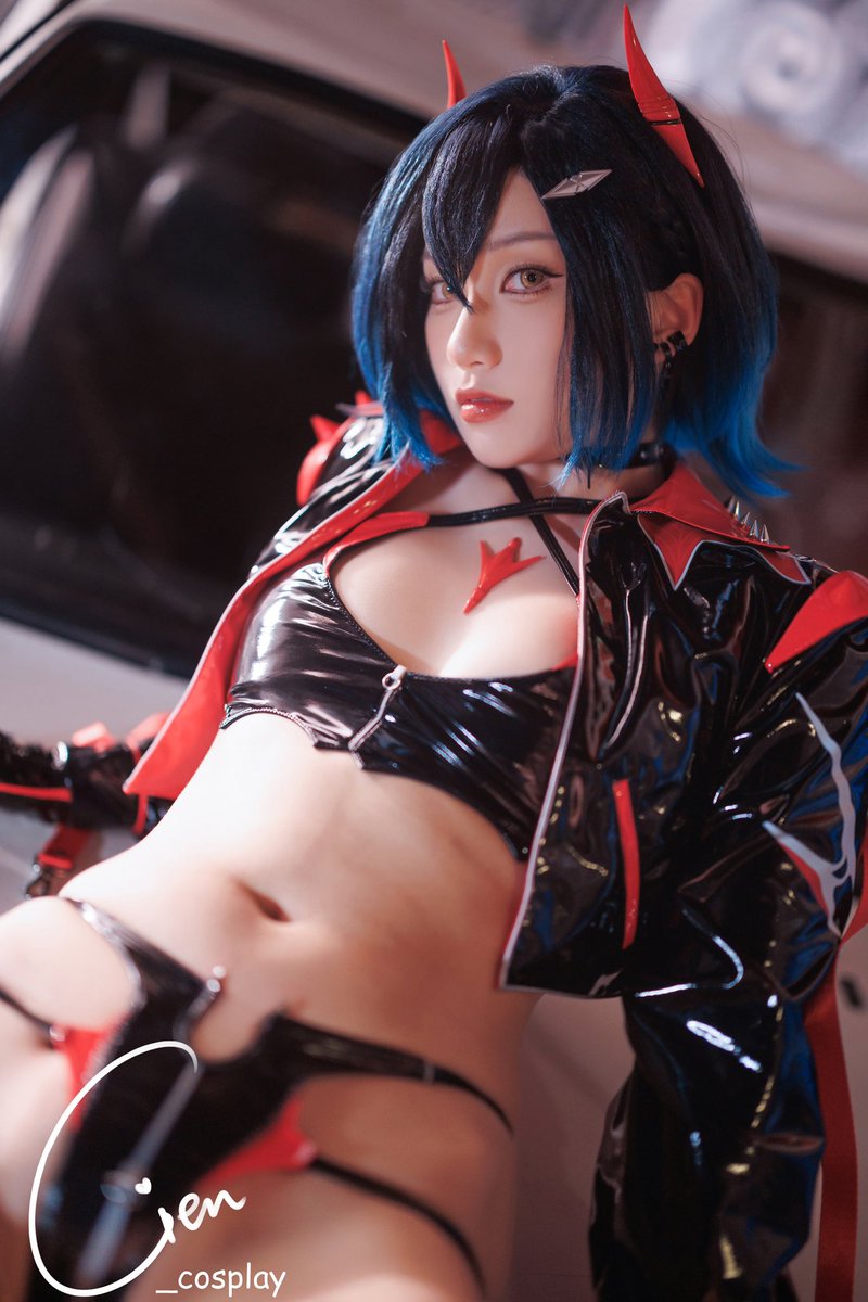 Ulrich von Hutten
T5 update 
#AzurLane #アズールレーン 
#アズレン #cosplay https://t.co/RyZk6F53qA