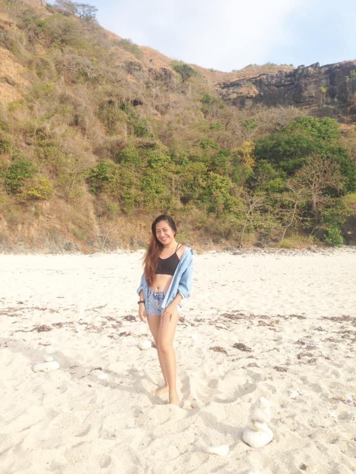 GorgeousCharlyn's tweet photo. Experiencing the beautiful island in Zambales 😍 https://t.co/5TbQAfiS4B
