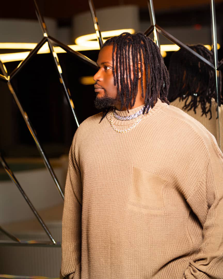 OyiboFriday1's tweet image. Itz #Banjohifi O'Clock
Let al go stream #Whinning by @Banjohifi1 and feel the lerical hit and thank me later..
E get Y.