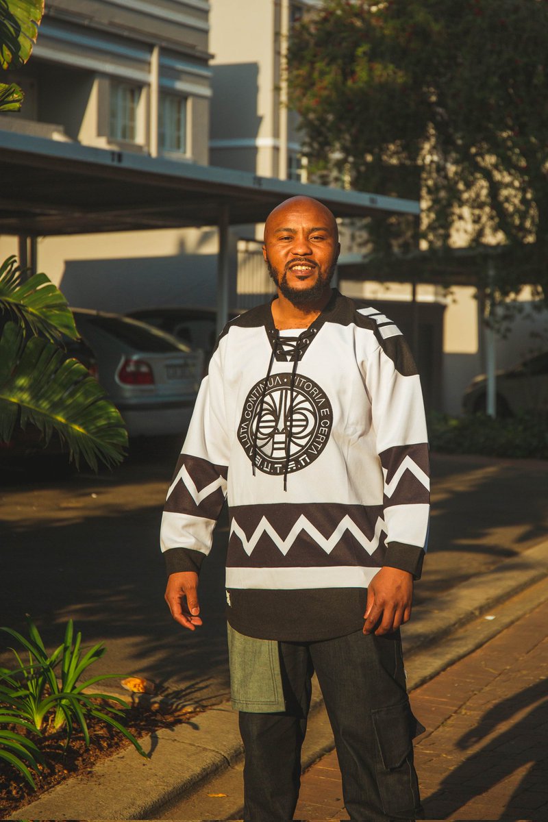 sapr_africa's tweet photo. Catch @nhlonipho_lihle on @TUTfm_962 this morning, as he chats about his new music and career. Tune in at 08:10 π» https://t.co/zZaXTJiX9H