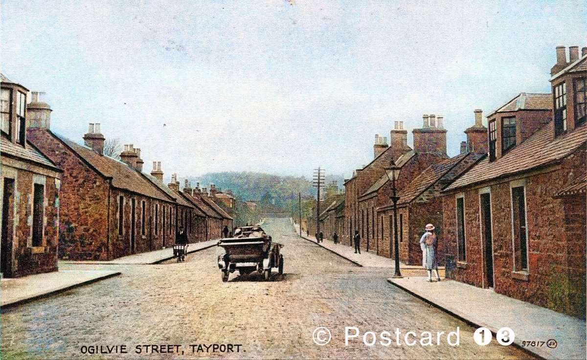 Tayport
Today’s old Fife postcard, Ogilvie Street, Tayport

#Fife
#oldpostcard
#postcard
#Tayport