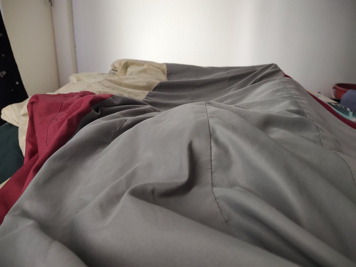 ketcet's tweet photo. Will my roommate see my huge tool under sheet, pants and underwear 😁 

Find cockhold with hot wife or gf
Is there any? Pasi.. Gu... KM https://t.co/ppeMSDidH9
