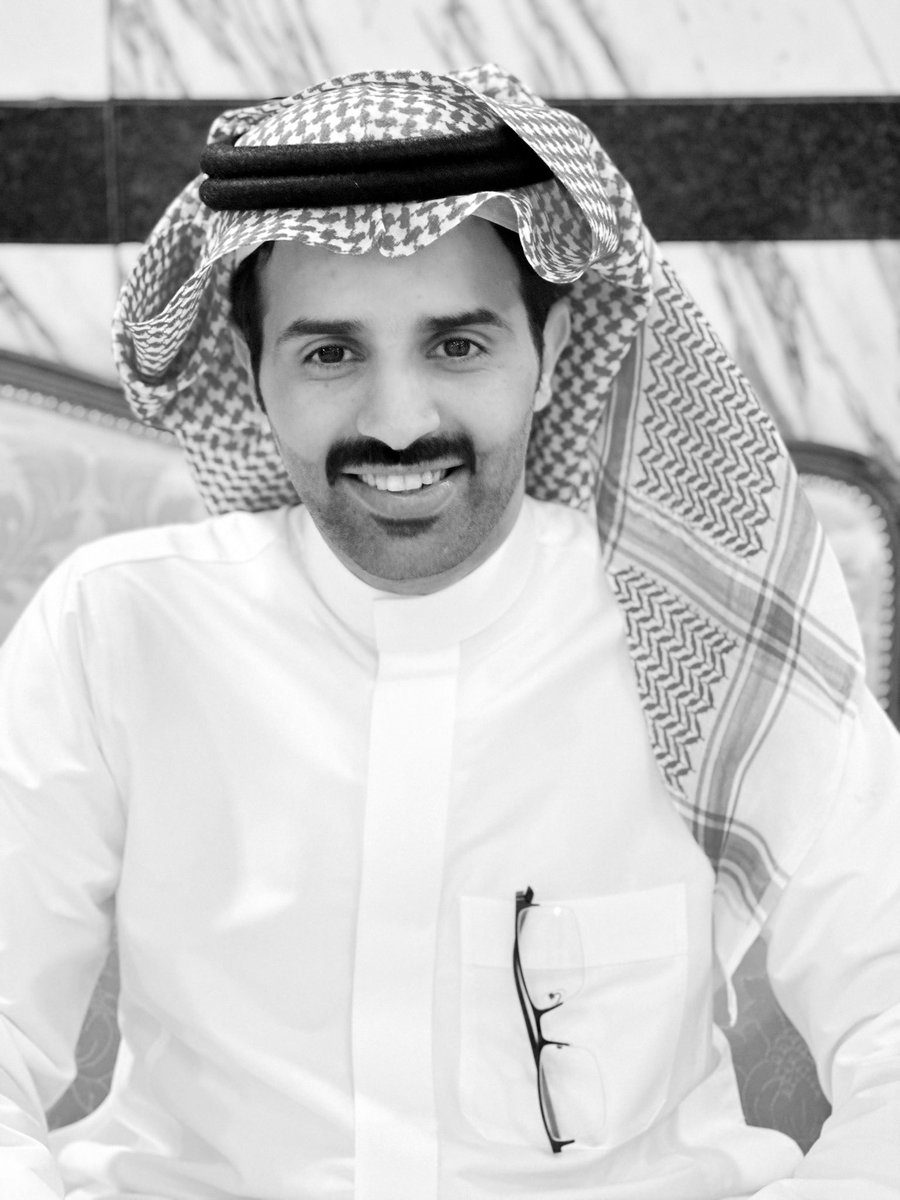 كيفكم مع المساحه ابسط كثير  وادي افتح بث في تيوتر تتوقعون وش راح يصير