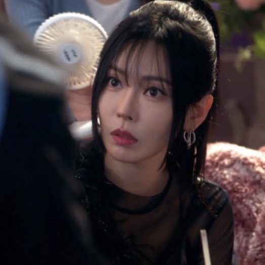 아무래도 진모홍주는 지금 만났어야했다
멍냥얼굴합 미친거아니냐고오!!