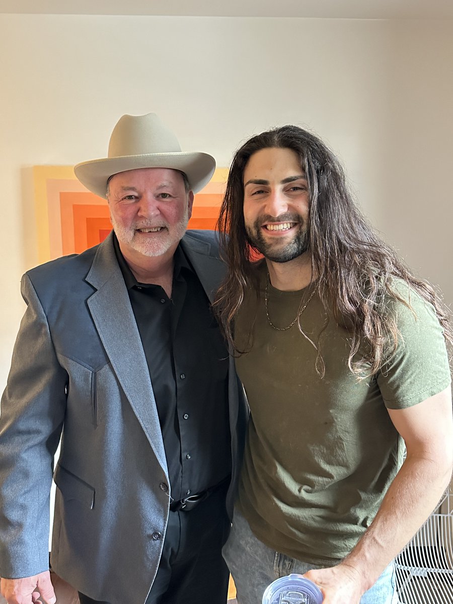 CMNI_More_Music's tweet image. He's is a rising country music artist and trailblazing professional #baseball player based in #Nashville, Tennessee. As a songwriter, Bryan has penned songs that have ...

#BryanRuby #Interview By #BigAlWeekley at #CountryMusicNewsInternational #Magazine countrymusicnewsinternational.com/bryan-ruby-int…