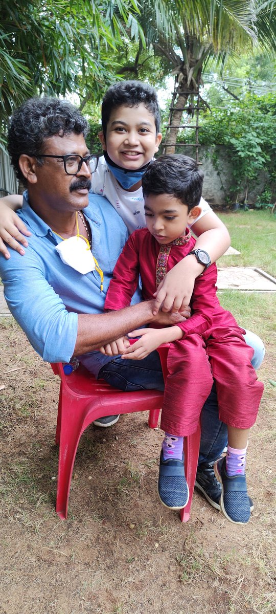 Throwback Dad and sons - Milan with Juan and Jude during an ad shoot. #MilanFernandez #Artdirector