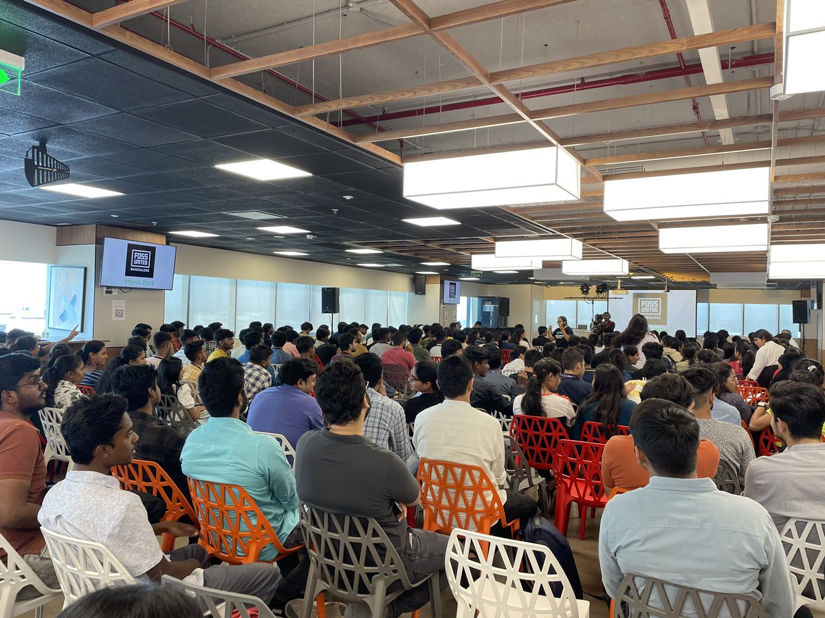 No empty seats at @FOSSUnitedBLR ! The meetup is packed with eager minds, and the atmosphere is electric. Ready to dive into some thought-provoking discussions @navifinance #meetup #FOSS #tech