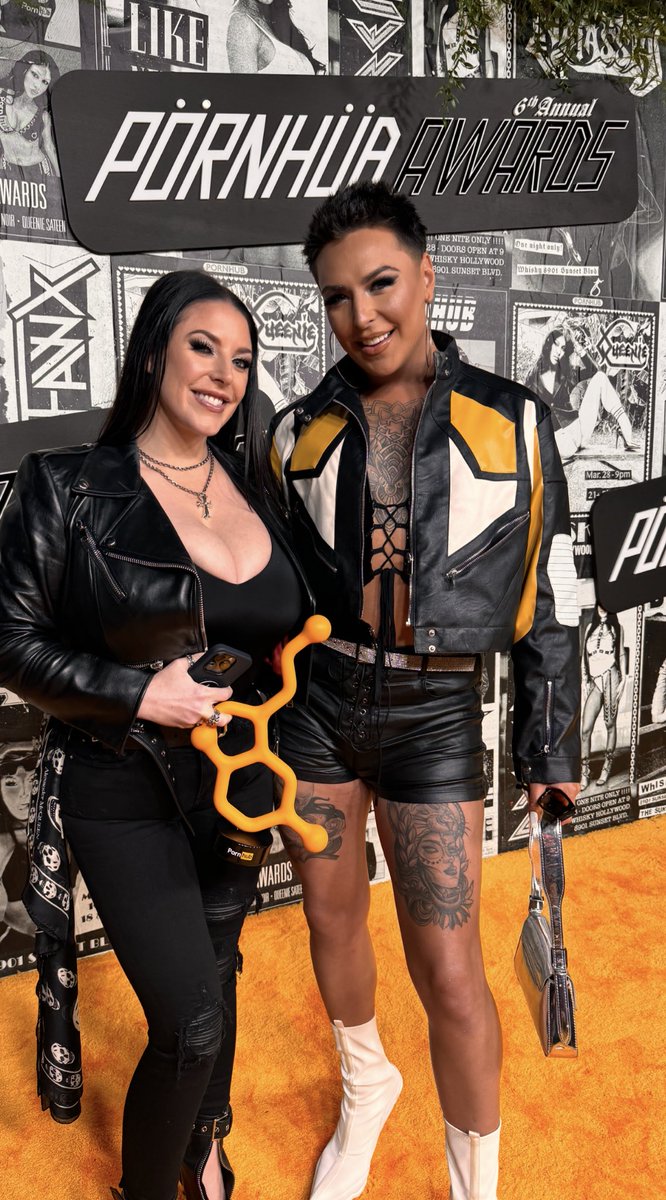 Space Chanel 5. tweet media