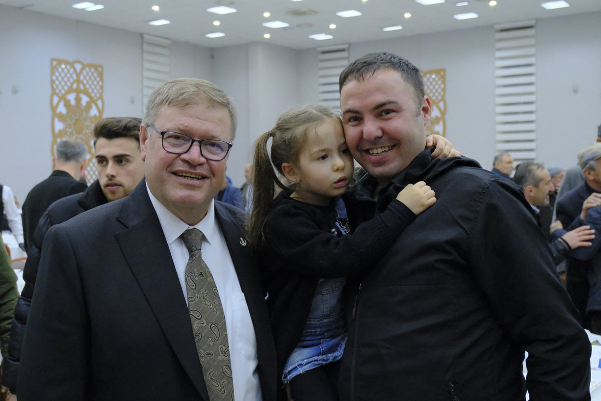 Kavak Belediye Başkan Adayımız Şerif Ün tarafından düzenlenen iftar davetine katıldık. Güzel bir birliktelik ve hoş sohbetlerle dolu bir akşam geçirdik.

Samsun için en doğrusu Adem Güney!