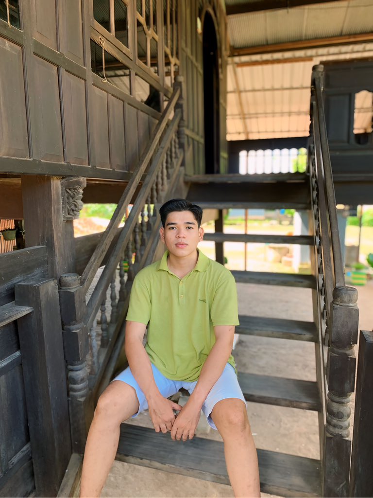 andyji122's tweet photo. Penas banget ya🥵#makassar https://t.co/pif30uA5Hv