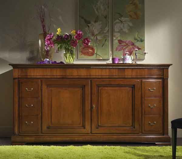 ziliomobili's tweet photo. #CollezioneVANITY: l’esaltazione dello #stileclassico #MADEINITALY
#VANITYcollection: the exaltation of the #classicstyle #MADEINITALY
@ziliomobili #handcrafted #artigianale #walnut #noce #diningroom #saladapranzo #showcase #vetrina #sideboard #credenza #table #tavolo https://t.co/TxkHLY3aGG