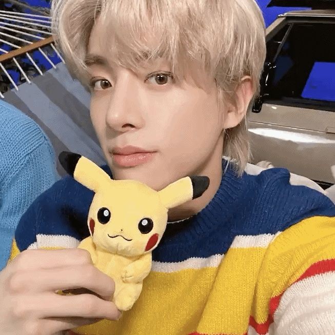 aseandrei's tweet image. ⚡