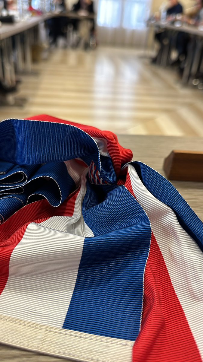 Installation du conseil municipal ce jour, après des élections partielles à #garches.

Honorée de faire partie maintenant de l'exécutif municipal! 
Déléguée à l'économie circulaire, à la démocratie participative et à la jeunesse.

#horizons #horizonsleparti #edouardphilippe