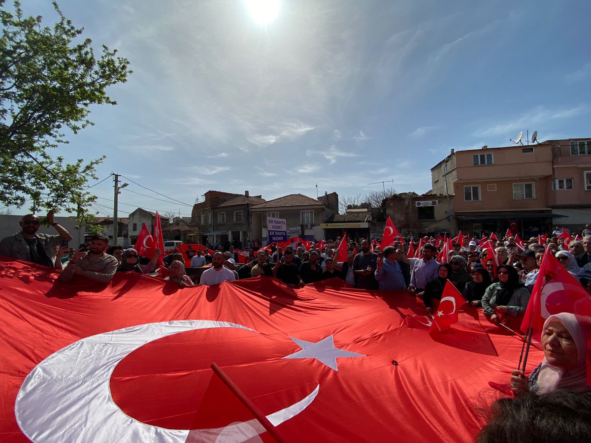 Büyükşehir Belediye Başkan Adayımız <a href="/avhamzadag/">HAMZA DAĞ</a> , Cumhur İttifakı Bergama Belediye Başkan Adayımız <a href="/drdogruer/">Dr.Sadık Doğruer 🇹🇷</a>’in Katılımı ve Hemşerilerimizin Büyük Coşkusuyla Demokrasi Yürüyüşümüzü Gerçekleştirdik.