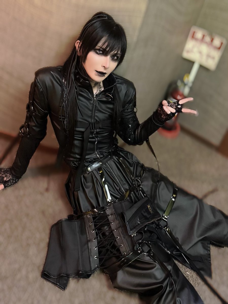 DEXFEST燃え尽き漢(ライブ前写真撮り忘れた)
JILUKAやばすぎたけどDEXCOREもやばすぎたから同点かな😏🔥

明日は名古屋ワンマン！！❤️‍🔥