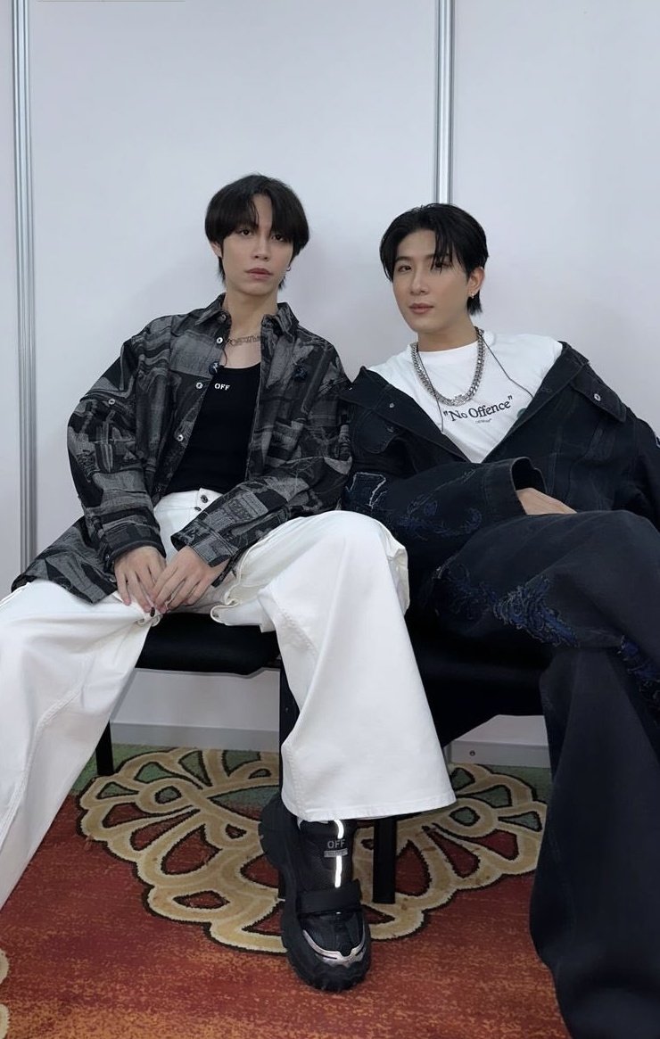 This two man are truly the epitome of perfection 🖤 they looks absolutely stunning today FK x FMinMacau #FirstKhaotung1stFMinMacau #FirstKhaotung #เฟิร์สข้าวตัง