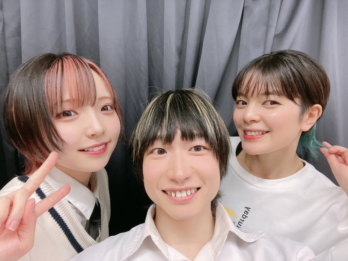 anon_SDN's tweet photo. 4期showdinerの振り付けさせて頂きました🙇🏻‍♀️
今までに作ったことない感じで、ヒロさんからオファーを頂いた時は驚いたけど
是非やらせてください！と即レスでした🤝🏻

バレンタインクールもしっかり見学したし皆に会えたし、ホクホク帰宅だった🏠
4期楽しみです👾👾👾

 #showdiner https://t.co/NwiUZkzfVn