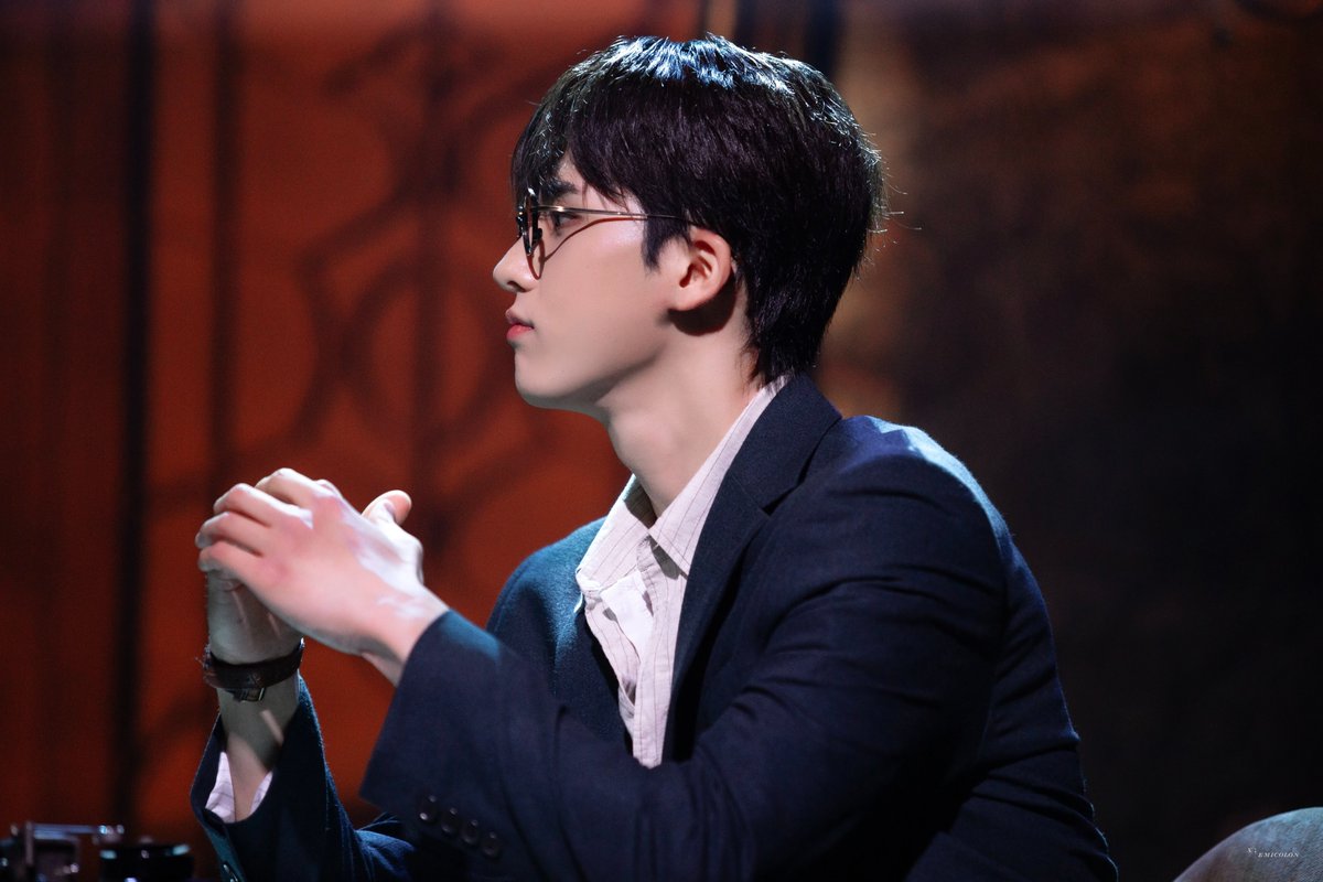 Xemicolon_pic's tweet photo. 240328 20:00  
뮤지컬 <이프아이월유>  커튼콜        

강인호  #차규민

어느새 신이 없는 순간이 찾아와 https://t.co/bHyaheKukF