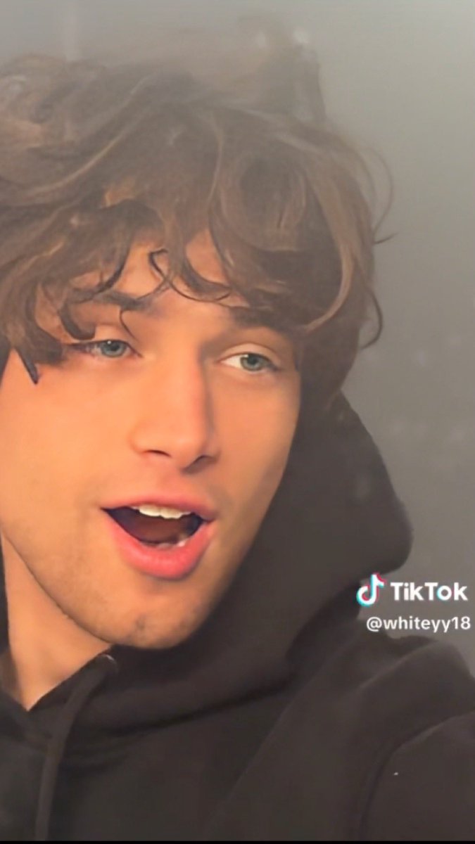 Robin Scrutton tweet media