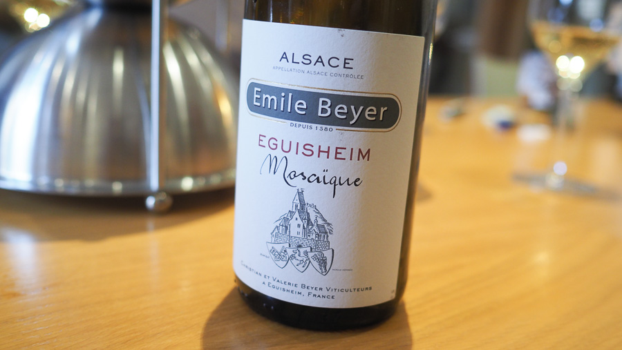 jamiegoode's tweet photo. Alsace adventure (2) the brilliant wines of Emile Beyer 
https://t.co/eGpj4B9e1N @VinsAlsace @EmileBeyer https://t.co/6WgOospXcu