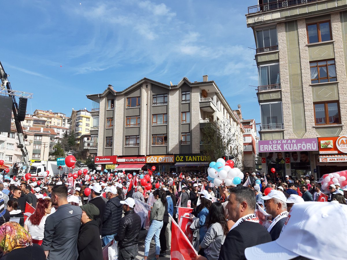 Ankara Keçiören burası. Ankara kararını vermiş. Yavaş gardaşım yavaş Ankara Mansur Yavaş, Keçiören Mesut olacak.