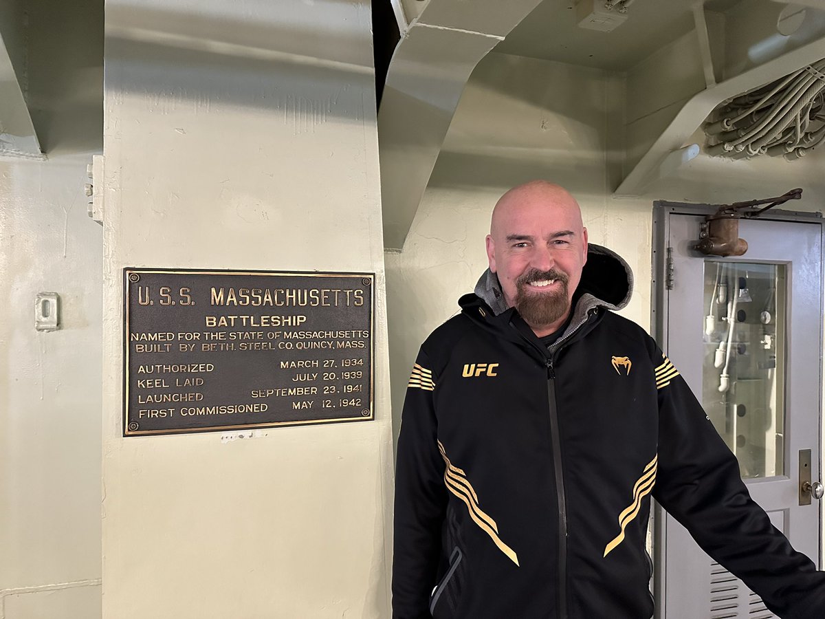 JohnEDeaton1's tweet photo. Having breakfast with the Easter Bunny on the U.S.S. Massachusetts at @BattleshipCove in Fall River. Someone with me is very excited for the scavenger hunt followed by an Easter egg hunt. https://t.co/VJD1HrekAi