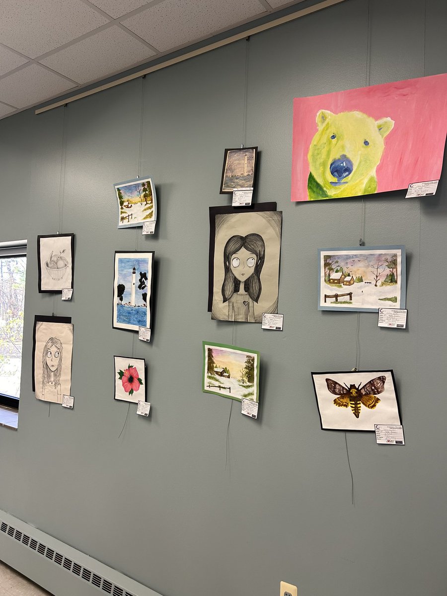 VMMSART (@vmmsart) on Twitter photo Closing our Youth Art Month with a celebration at the Brick Library, showcasing our talented students! <a href="/VMMSMustangs/">Veterans Memorial Middle School</a> Closing our Youth Art Month with a celebration at the Brick Library, showcasing our talented students! <a href="/VMMSMustangs/">Veterans Memorial Middle School</a>