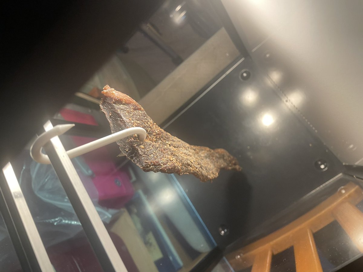 “ed” #thesouthafricabroad bought some #Silverside Steak and made some #Biltong on Tuesday
Bad idea leaving at my parents house 

All gone 

#BiltongMaak