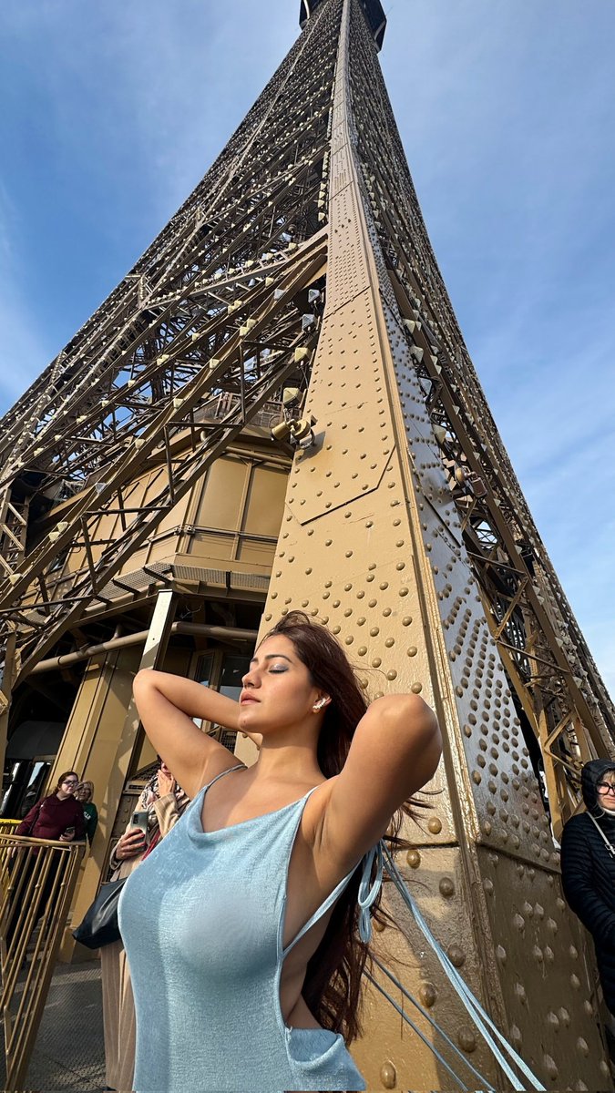 SymrannnK's tweet photo. 🗼😍 https://t.co/5bJ9quHLXs