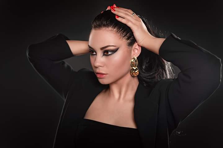 thewassermag's tweet photo. Editorial: IN BLACK @thewassermag
Fotógrafo: Safronov Ivan @SafronovIV

#art #arte #moda  #maquillaje #estilismo #model #makeup #fashionphotographer  #editorial
 #beauty #Glamour 
 https://t.co/SHhGG5vsvL… https://t.co/Zw8N6MrKK0