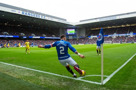 Rangers v Hibs - Corners 🧵

Today - 3pm - Ibrox Stadium

Clement said yesterday they have been working on some set-play routines, timing of runs &amp; deliveries for those runs.

It will be good to see what changes are obvious today.

Here's What I Would Have Looked At 👇