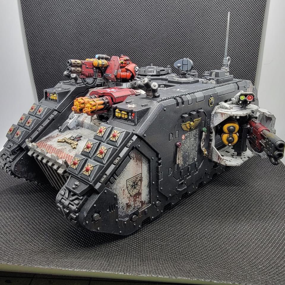 Apparently the #landriader #redeemer is the ‘premium’ build.

What do you think?

Here is Dan Yuhas version

#btlandraider #blacktemplars #40k #modelpainting #blacktemplars_40k #warhammer #spacemarine #citadel #gamesworkshop #eternalcrusader #gw #paintingwarhammer