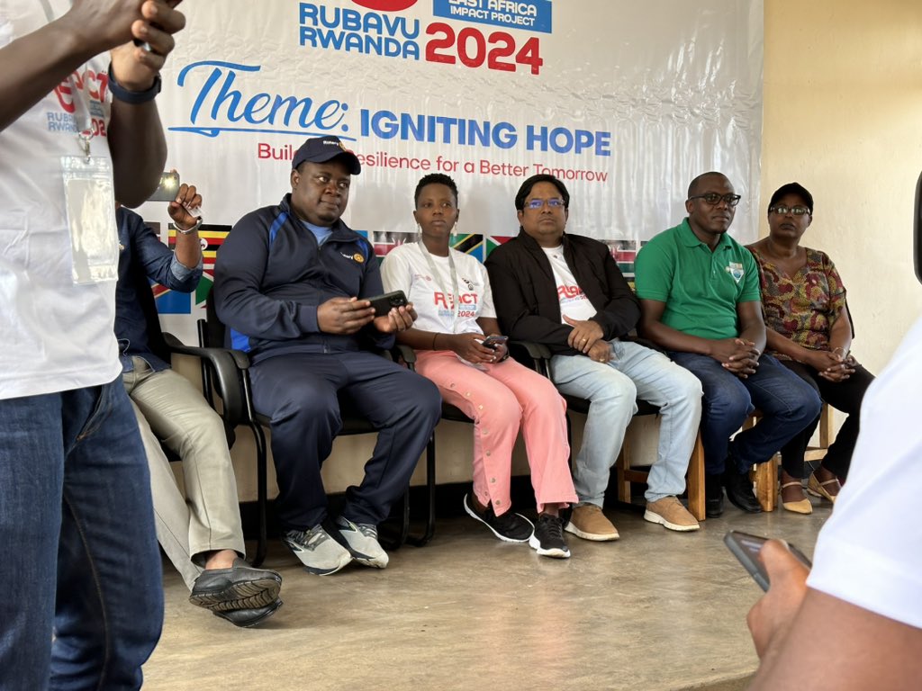 Engage_REACT's tweet image. #REACT2024 underway in Rubavu, Rwanda, with Director Felix rallying reactors to ignite hope. Let's embrace positive change together!"