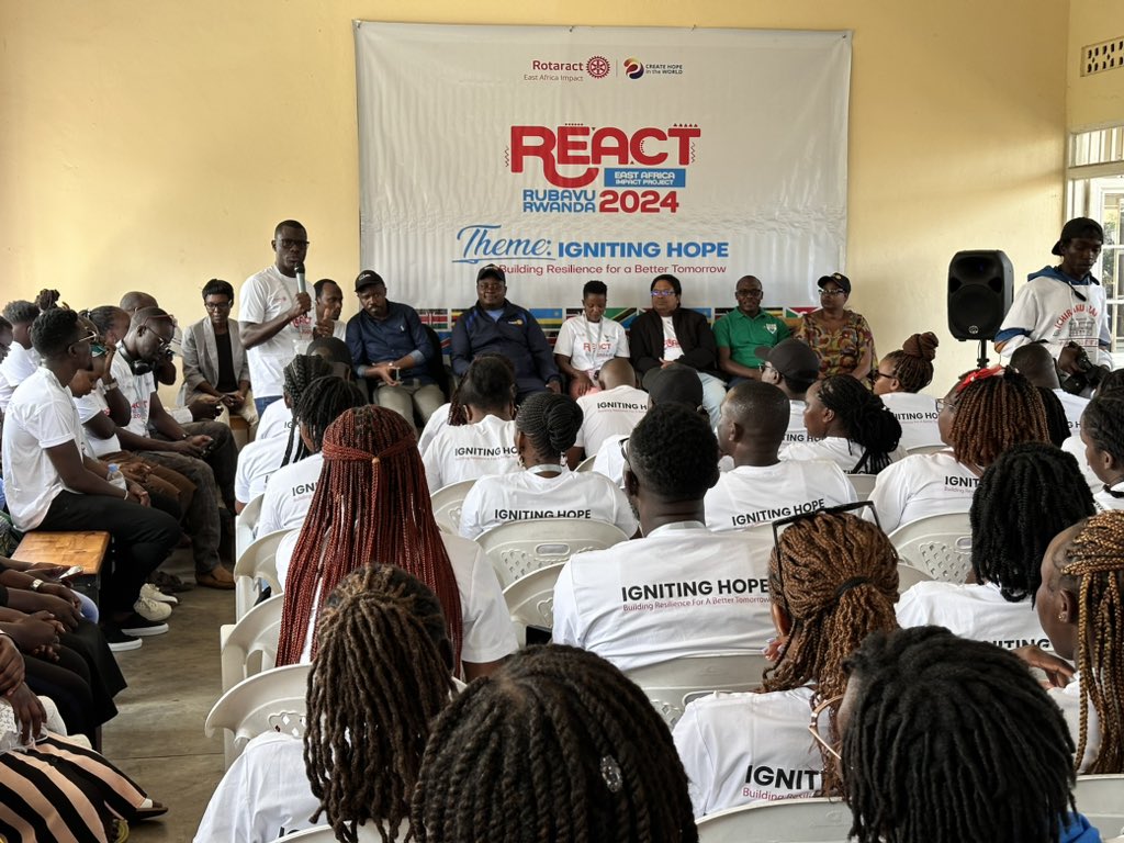 Engage_REACT's tweet image. #REACT2024 underway in Rubavu, Rwanda, with Director Felix rallying reactors to ignite hope. Let's embrace positive change together!"
