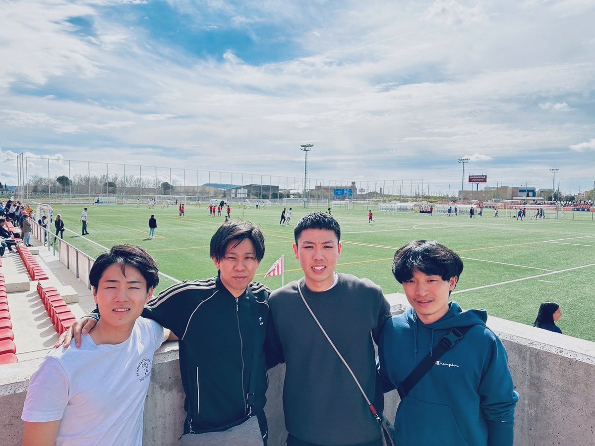 GlobalFACT1's tweet photo. ラ・リーガ1部とユース年代のトップの試合観戦！足元の技術はもちろん、試合を読む力やサッカー戦術は飛び抜けていて、トップレベルとユース年代のレベル・強度も比較できて、スペインサッカーを楽しみました⚽️

①ラ・リーガ1部
ヘタフェvsジローナ
②U-18世代
アトレティコ・マドリードvs カルタヘナ https://t.co/rYUuJVa0Vt