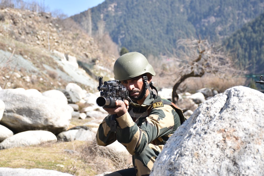 'Shooting with purpose and precision.' सीमा सुरक्षा बल - सर्वदा सतर्क l कश्मीर सीमान्त । #BSF #LoC
