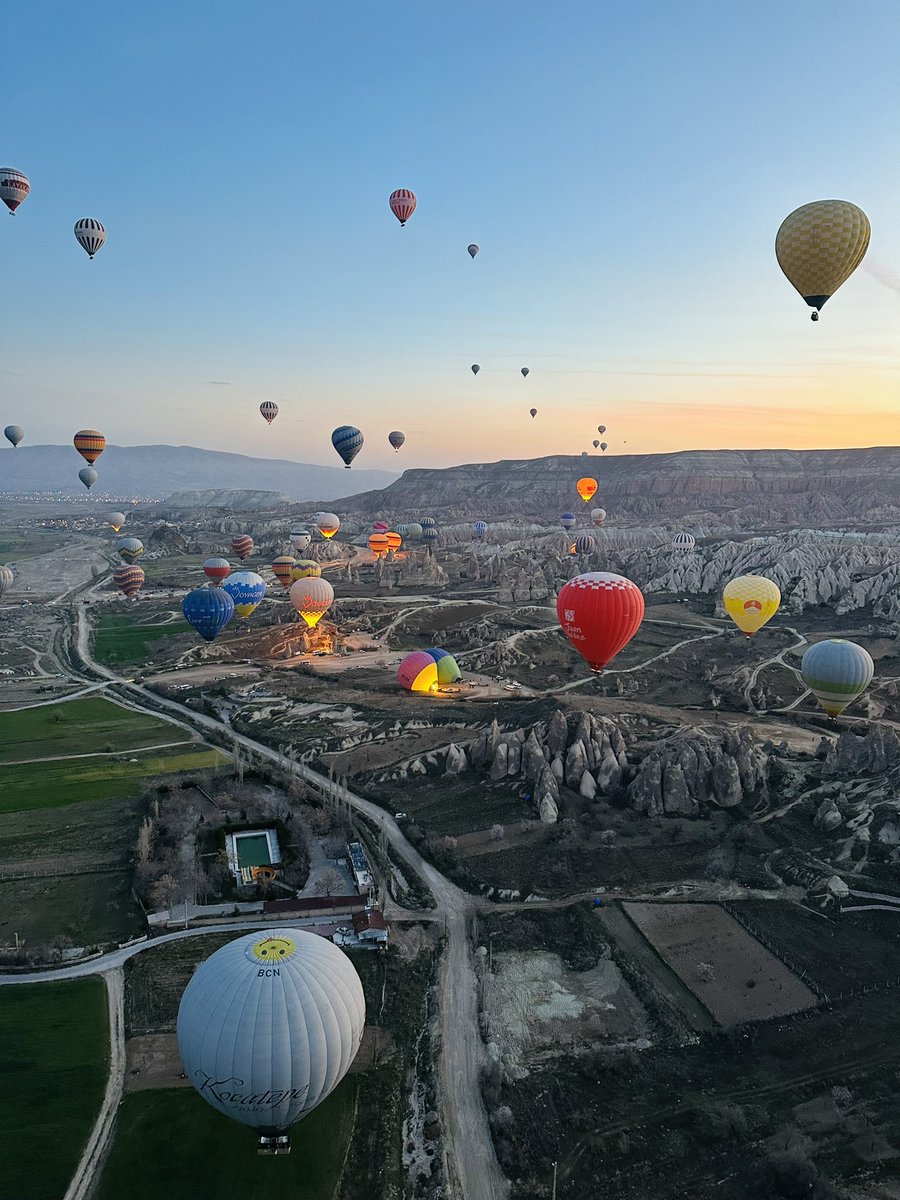 Getting up before sunrise to see this was magical 🎈