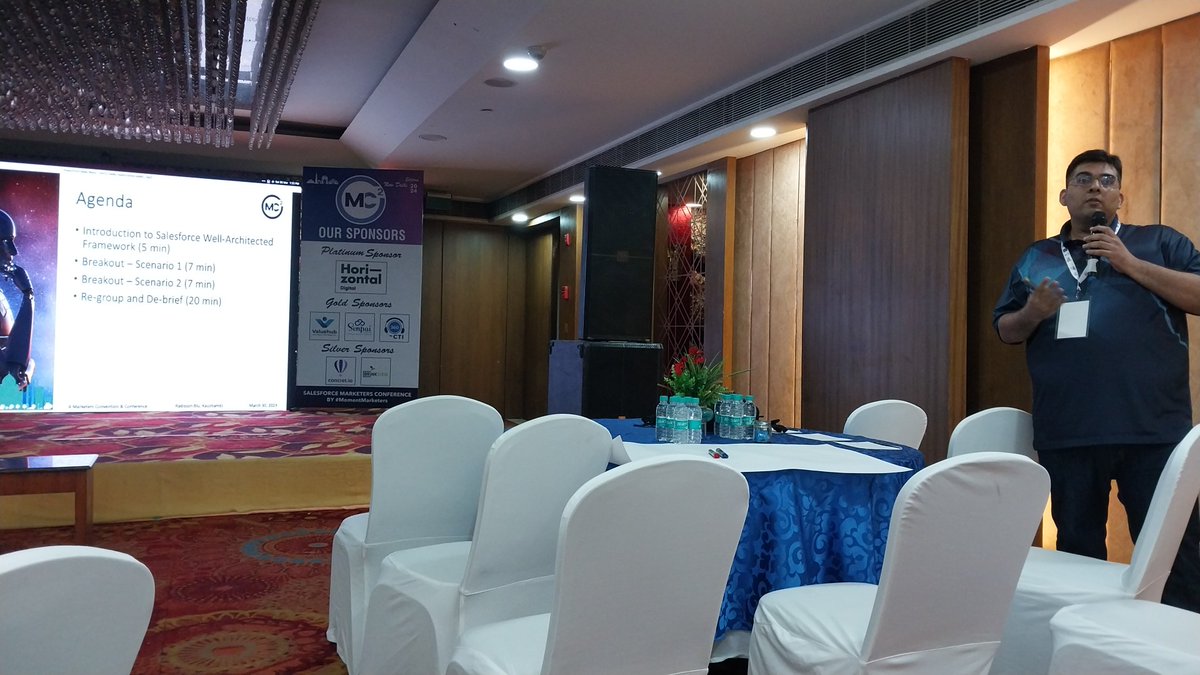 #momentmarketers 
Well-Architectured session