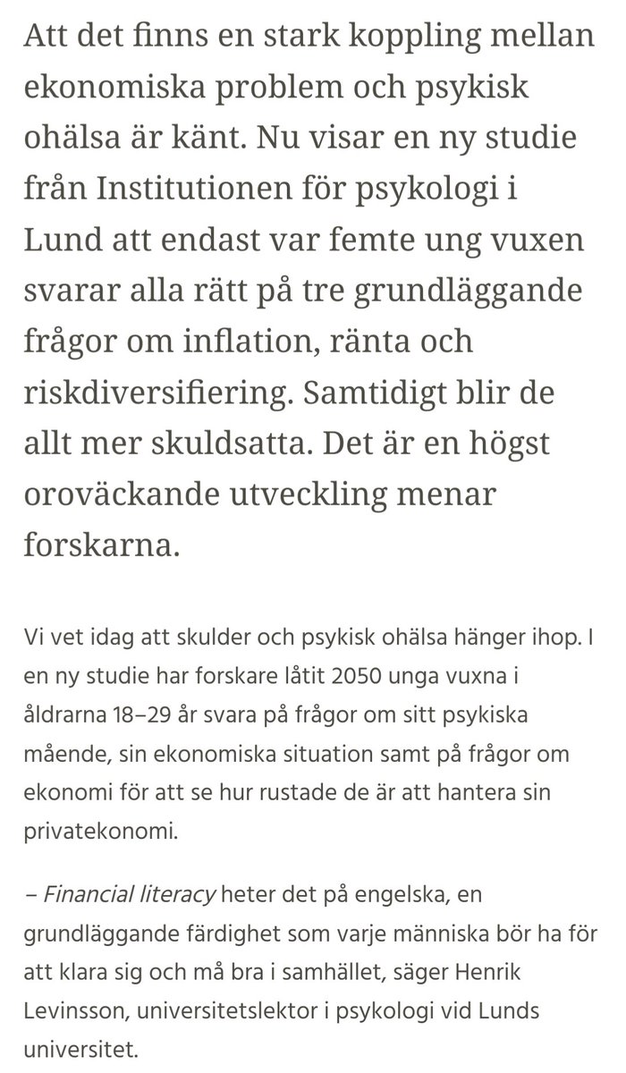 Detta är enormt viktigt!

Även om jag är med i <a href="/UngAktiesparare/">Unga Aktiesparare</a> för jag brinner för just aktiesparande så är en sund privatekonomi en förutsättning för att starta sparande i aktier och fonder.

Vi på UA gör allt vi kan för att utbilda och få in privatekonomi i skolan.