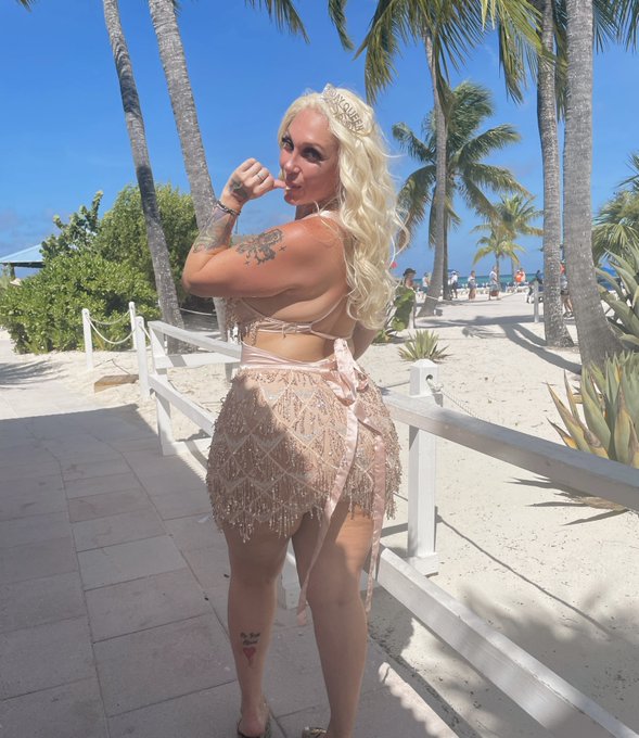 Watch Alexis Andrews📍NYC's leaked NSFW photo on TwXstars