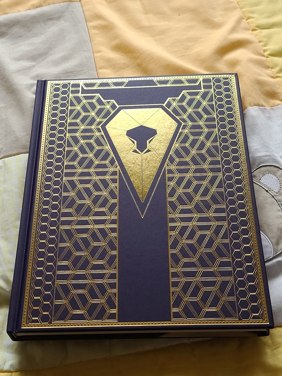 _Nerdbert_'s tweet image. Do you hate this as well? 
You get a new book, an alternate cover collector&apos;s edition or a crowdfunded print run, and you open it for the first time. 

What&apos;s to hate you may ask? 
You find out they cheaped out on  binding and the rigid glued spine breaks.😒😒😒 #modiphius