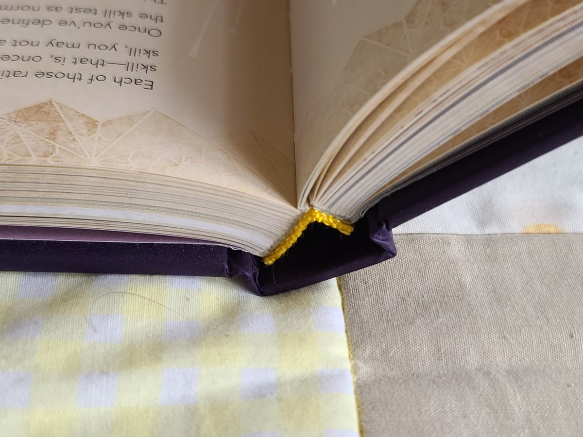 _Nerdbert_'s tweet image. Do you hate this as well? 
You get a new book, an alternate cover collector&apos;s edition or a crowdfunded print run, and you open it for the first time. 

What&apos;s to hate you may ask? 
You find out they cheaped out on  binding and the rigid glued spine breaks.😒😒😒 #modiphius