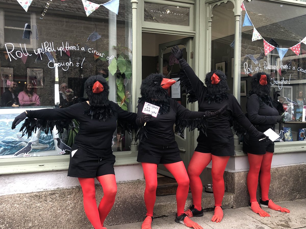 London House Studio tweet media