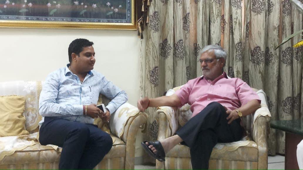 sumitjikalya's tweet photo. आपणो भागीरथ
लोकसभा भीलवाड़ा स्वागत￼ https://t.co/gi0vurj8bp