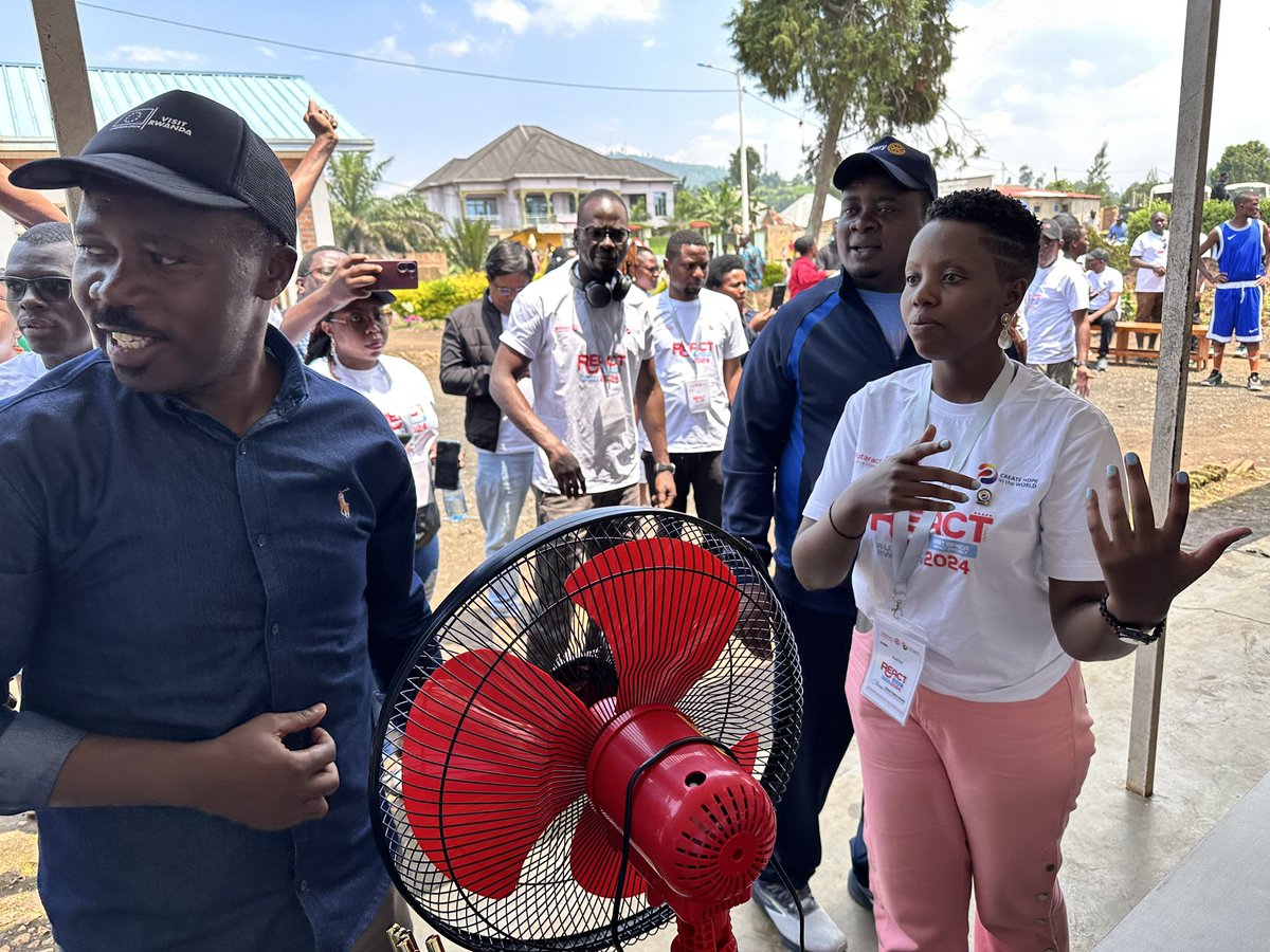 Engage_REACT's tweet image. As a contribution to the @RubavuYouth This year we have give sewing machines and saloon equipment to youths and Teenage mothers. #REACT2024