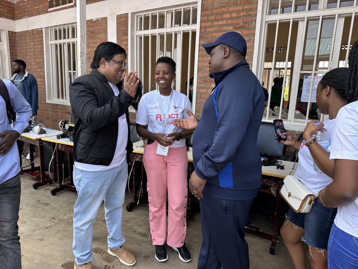 Engage_REACT's tweet image. As a contribution to the @RubavuYouth This year we have give sewing machines and saloon equipment to youths and Teenage mothers. #REACT2024