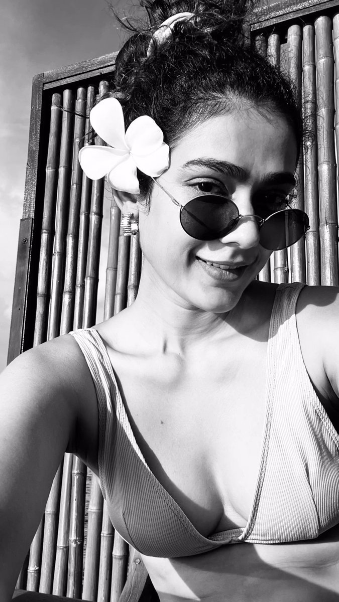 GJ6MYZLakAA8J8G?format=jpg&name=medium