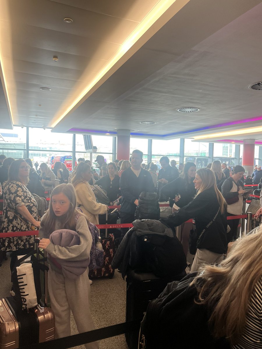 Charlie Lankston tweet media