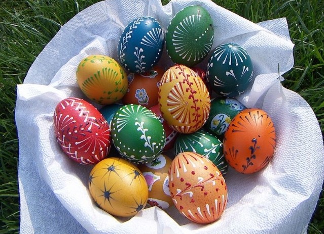L'usanza di regalare le uova a Pasqua è antichissima, l'uovo infatti aveva valore simbolico legato alla vita e alla rinascita. L'uovo di cioccolato invece risale al tempo di re Sole #Focus